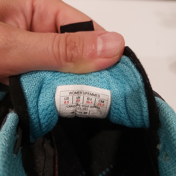 North Face summit hiking shoes - Picture 5 of 7